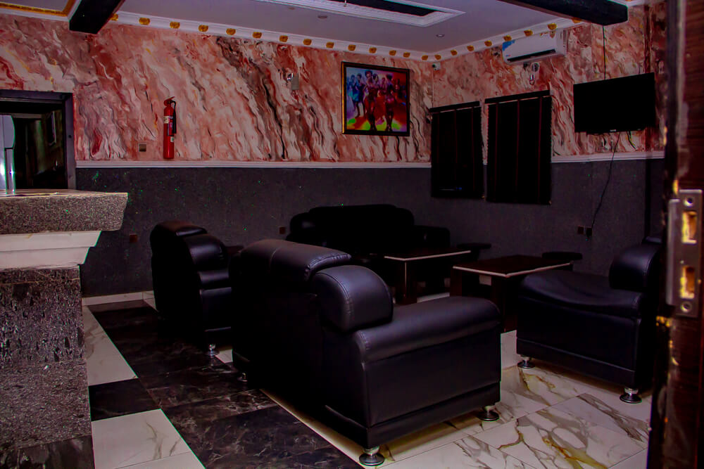 The VIP Bar 22 The VIP Bar